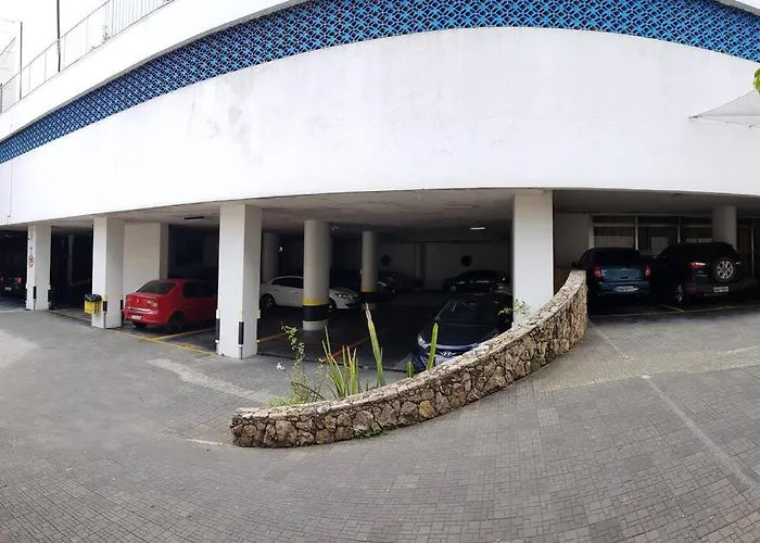 Ipanema Alto Padrao, 03 Quartos Com Suite, 03 Banheiros, Portaria 24H